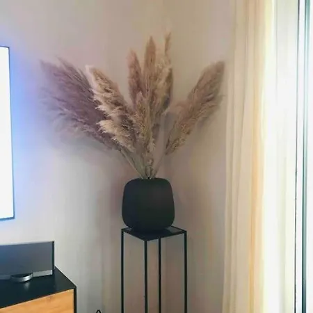 Hibiscus Penthouse Apartment